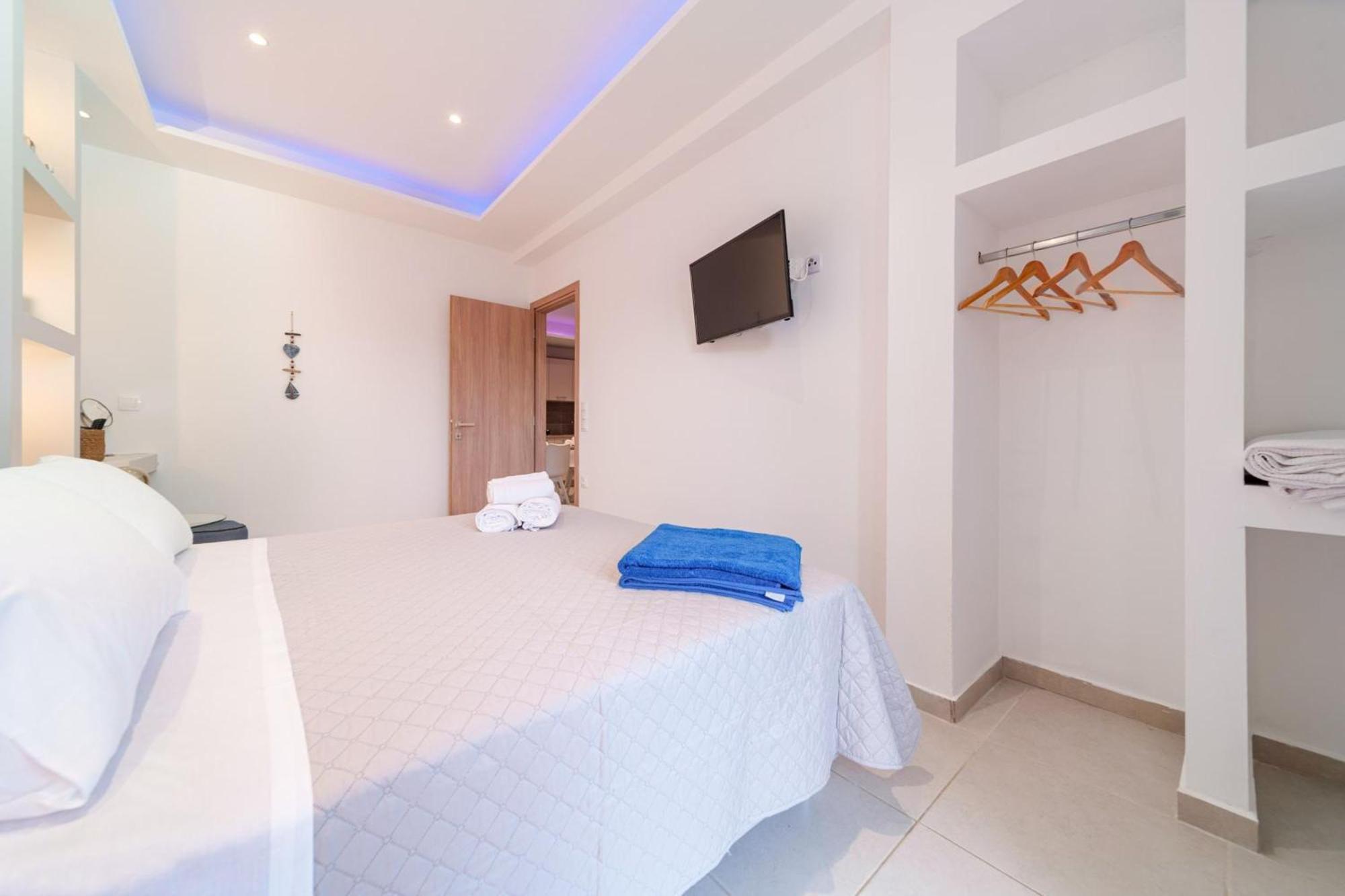 Iphigenia Apartments At Kateleios Dış mekan fotoğraf