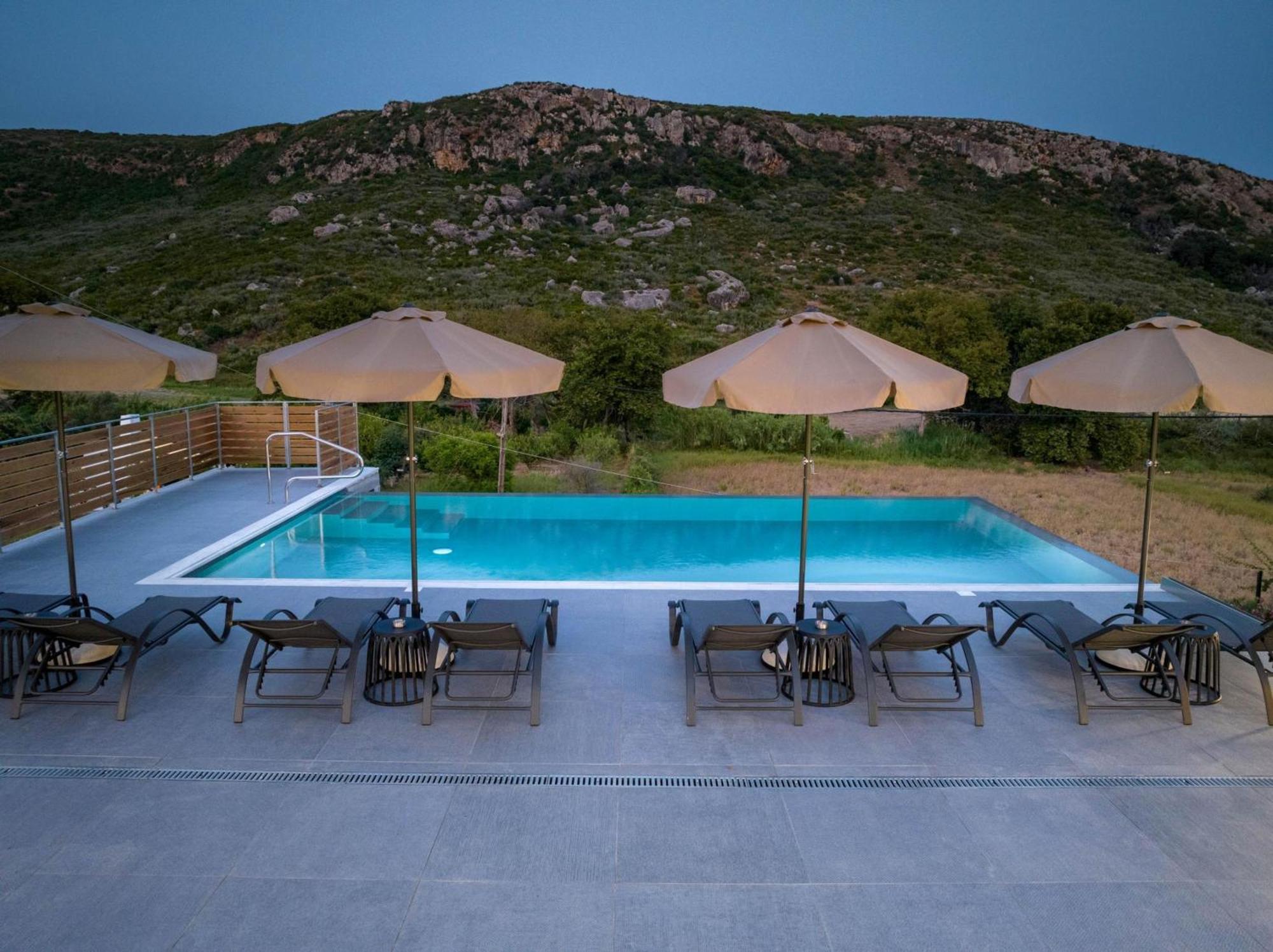 Iphigenia Apartments At Kateleios Dış mekan fotoğraf